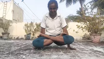 MARK YOGA