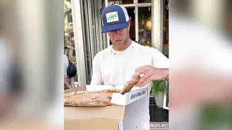 Barstool Pizza Review - Evio's Pizza & Grill (Miami Beach, FL)