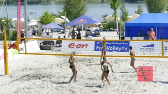 Beach Volleyball Mad Rally Amazing Drop Slow Motion