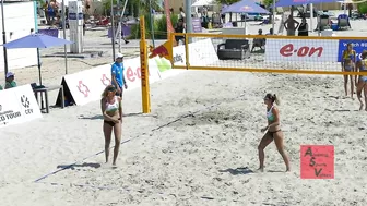 Beach Volleyball Mad Rally Amazing Drop Slow Motion