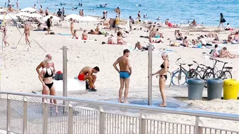 Beach Nova Icaria/Barcelona beach walk