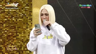 Vice checks his Instagram account to look for the messages of Alyanna | It’s Showtime Sexy Babe