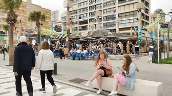 BENIDORM ???????? LEVANTE BEACH BARS SATURDAY MARCH 2022 Costa Blanca Spain Walking Tour 4K