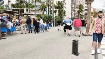 BENIDORM ???????? LEVANTE BEACH BARS SATURDAY MARCH 2022 Costa Blanca Spain Walking Tour 4K