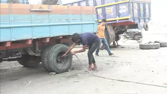 New Update Tyre Blast Prank !! Scary Reaction Popping Balloon Prank 2022 | Funny Comedy Video