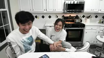 Som Waxed By Girlfriend On Cooking Stream