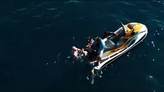 SHARK BAIT Trailer (2022)