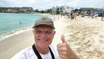 Watch Your Head! Maho Beach!