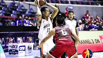 Hindi pa nagsisimula magkakasuntukan na, Ginebra vs Meralco PBA Finals! | Game 1