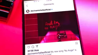 Davina Michelle - No Angel (Official Lyric Video)