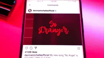 Davina Michelle - No Angel (Official Lyric Video)