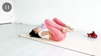 STRETCHING Yoga & Gymnastics - 4 exercises for stretching the legs and ligaments