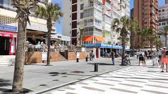 BENIDORM ???????? LEVANTE BEACH HOT & SUNNY APRIL 2022 Costa Blanca Walking Tour 4K