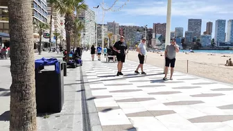 BENIDORM ???????? LEVANTE BEACH HOT & SUNNY APRIL 2022 Costa Blanca Walking Tour 4K