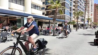 BENIDORM ???????? LEVANTE BEACH HOT & SUNNY APRIL 2022 Costa Blanca Walking Tour 4K