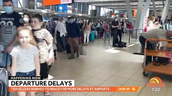 Major travel CHAOS at Australian airports | 7NEWS