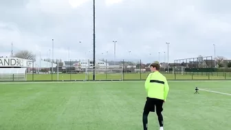 TRICK SHOTS from Level 1 To Level 100 (Football/Soccer)