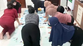 senam yoga ibu hamil- kelompok 1