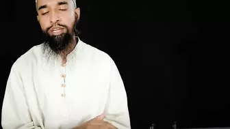 Holding vs Stretching Letters when Reciting Quran