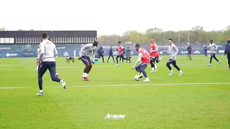 Neymar, Messi & Mbappe CHALLENGE in PSG Training