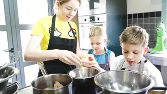 Diana and Roma play outdoor games with their mom and help mom cook food