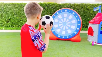 Diana and Roma play outdoor games with their mom and help mom cook food