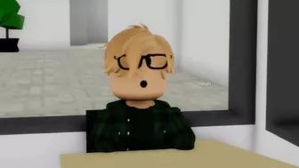 When you're the student of the month (meme) ROBLOX