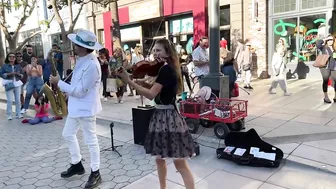 HOW WE ATTRACTED THIS HUGE CROWD | Bella Ciao - Karolina Protsenko & Daniele Vitale Sax