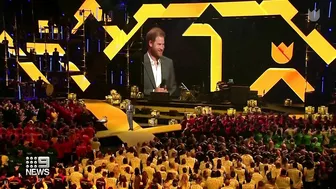 Prince Harry says ‘world is united’ with Ukraine during Invictus Games ceremony | 9 News Australia