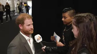 #Vteam meets Prince Harry at Invictus Games