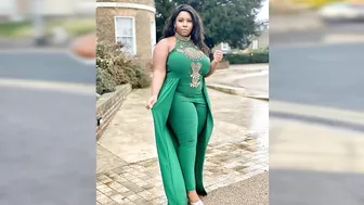 Chae Desara - Top Plus Size Curvy Model/Fashion Model/Instagram Star