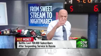 Jim Cramer says two streaming stocks stand out after the Netflix collapse