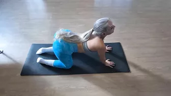 Full Body Yoga Indoor