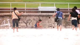 Kite Surfer Crashes On To The Beach