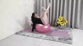 Hot Yoga and CONTORTION, 흰색레깅스 힙운동 스트레칭 , Yoga Ball Stretching , Bella StretChing Yoga , Yoga art #6