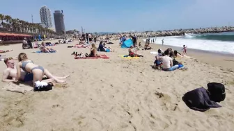 Beach Walk 4K - Barcelona Spain - Barceloneata Beach - April 2022