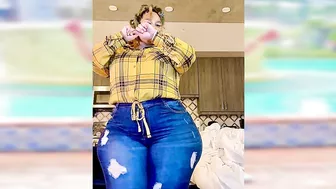 Krazy Rachael -Plus Size Curvy Model/Fashion Model/Instagram Star