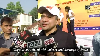 Union Railways Minister Vaishnaw takes part in Yoga session in Delhi ahead of International Yoga Day