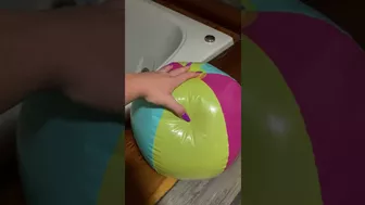 NAIL POPPING BEACHBALL (PREVIEW ON ONLYFANS)