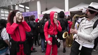 SAX GUY surprises COSPLAYERS with their ANIME SONGS