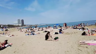 Beach ???? Walk - Spain - Barcelona Beach - April 2022 - 4K Ultra HD