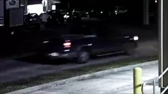 Video shows man outside home of Jacksonville Beach widow, one week after husband's murder