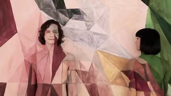 Gotye - Somebody That I Used To Know (feat. Kimbra) [Official Music Video]