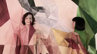 Gotye - Somebody That I Used To Know (feat. Kimbra) [Official Music Video]