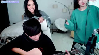 Sykkuno Plays Fuslie's Guitar On Stream