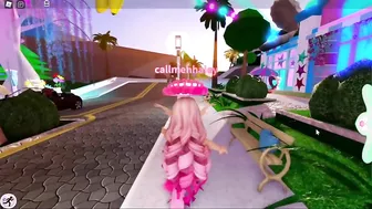 *DO NOT* WASTE YOUR DIAMONDS ON *THIS* IN ROYALE HIGH... ROBLOX Royale High Trading Tea Spill