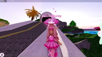 *DO NOT* WASTE YOUR DIAMONDS ON *THIS* IN ROYALE HIGH... ROBLOX Royale High Trading Tea Spill