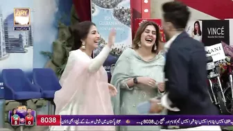 Celebrity Girls Vs Celebrity Boys ????  #JeetoPakistanLeague