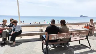 BENIDORM ???????? LEVANTE BEACH BARS & Restaurants May 2022 Spain Walking Tour 4K