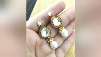 below 5 grams lo  20 above pearl gold earrings models.